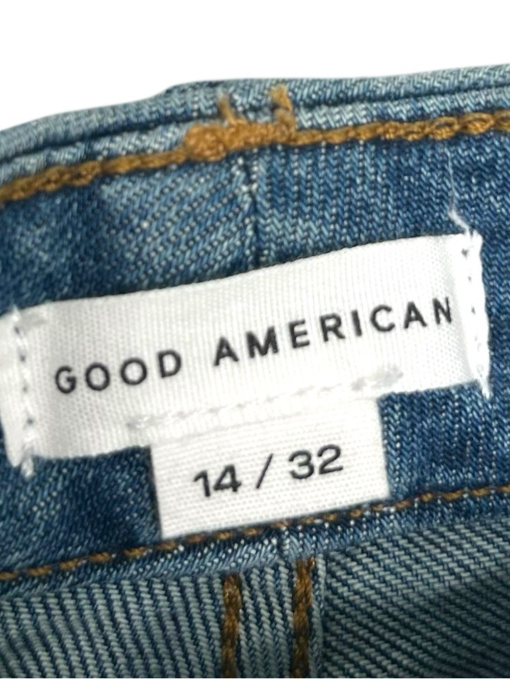 Good American Good Boy Crop Baby Step Hem with Stretch Woman’s Size 14/32 - Picture 4 of 9